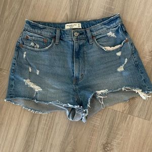 Abercrombie High Rise Mom Jean